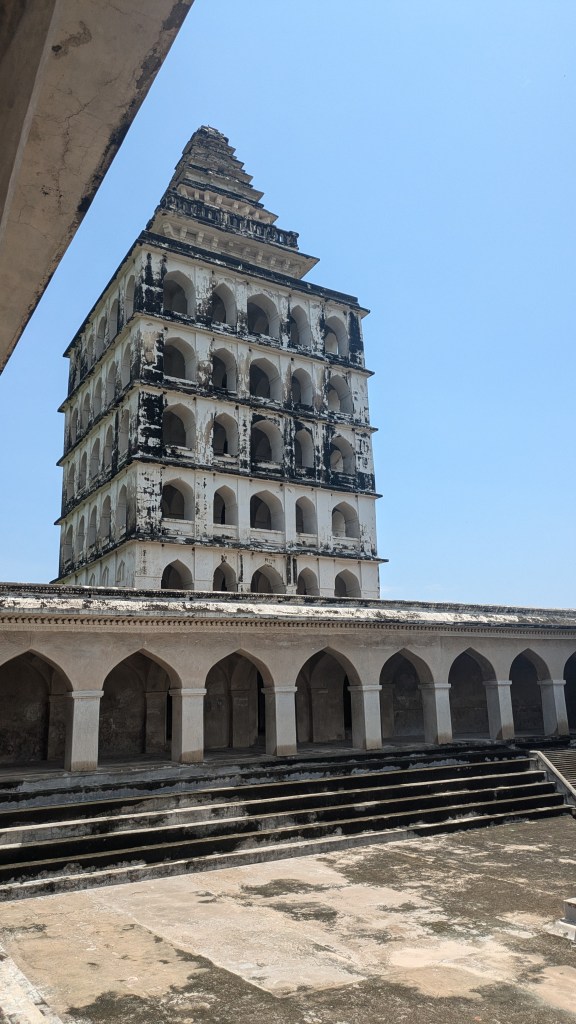 Kalyana Mahal 7 storey tower